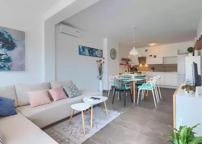 Ellis 2413 Appartement Medulin
